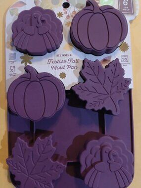 Fall Silicone Baking Molds, 6-Cavity Nonstick Tray, Purple, New